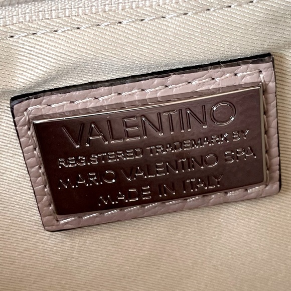 NWT! Mario Valentino Mickey Belt / Sling Bag - Stucco - Picture 7 of 10